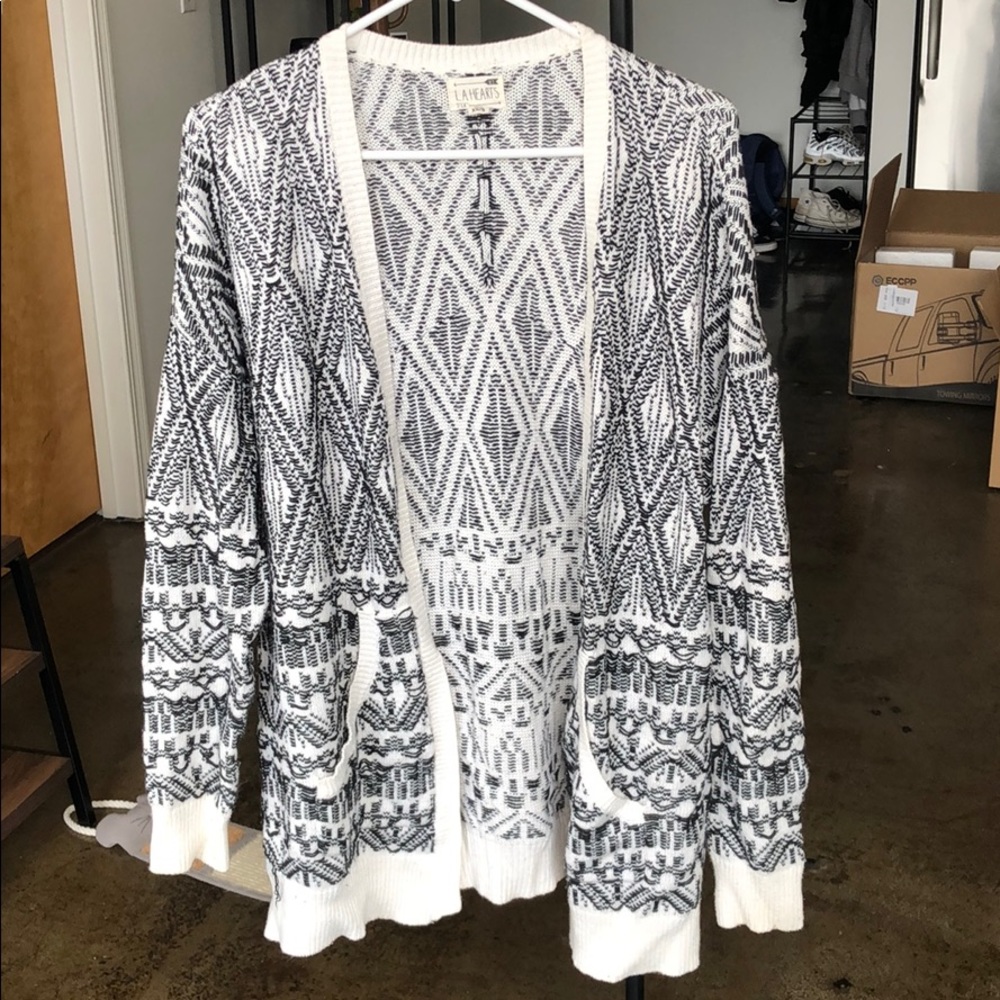 Black & white knit cardigan